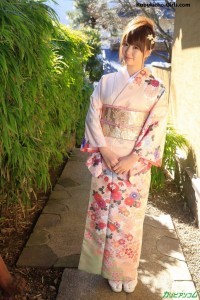 JAV Idol Yui Nishikawa Is a Beautiful Sex Geisha at Country Inn